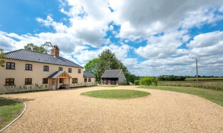 4 Bed in Spexhall