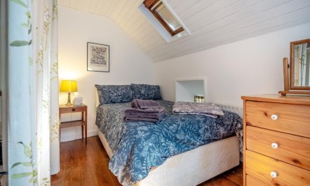 2 Bed in Castletownshend 4