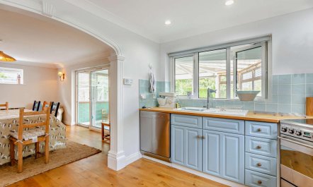 3 Bed in Holme Next The Sea 2