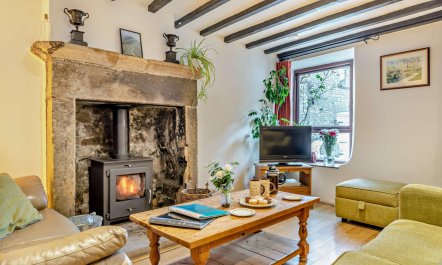 2 Bed in Tideswell 3