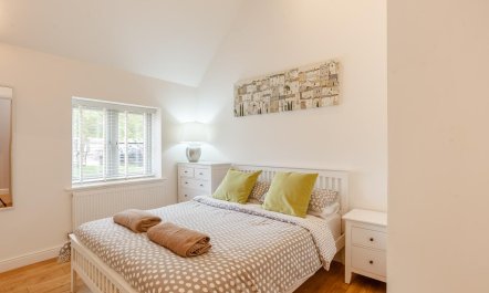 4 Bed in Badgworth 9