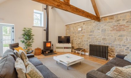 4 Bed in Badgworth 2