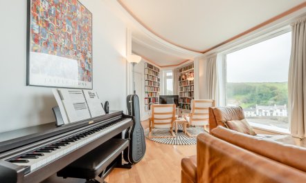 2 Bed in Little Haven 6