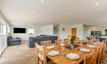 6 Bed in Trull 6