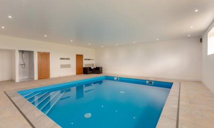 6 Bed in Trull