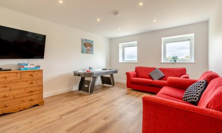 6 Bed in Trull 8