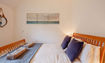 1 Bed in Badgworth 8