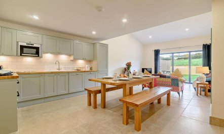 3 Bed in Little Rissington 5