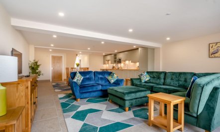 4 Bed in Little Rissington 2