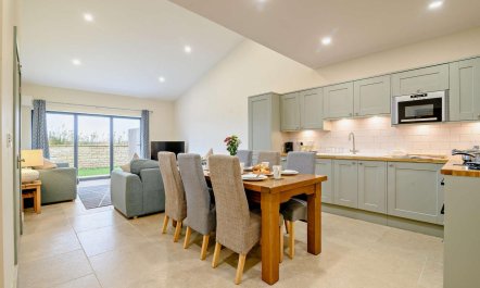 3 Bed in Little Rissington 5