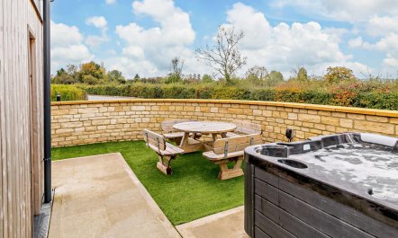 3 Bed in Little Rissington