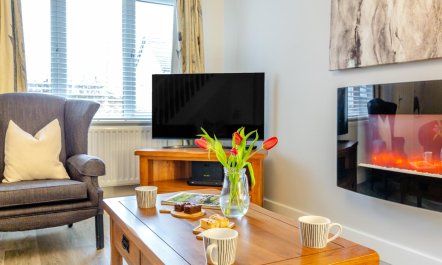 3 Bed in Seahouses 2