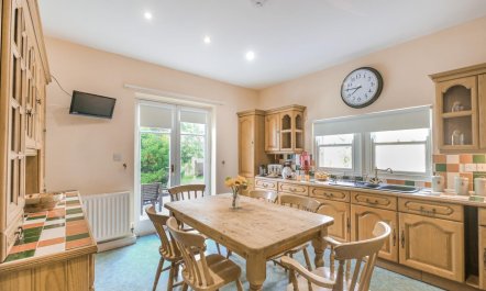 4 Bed in Betws-y-Coed 6
