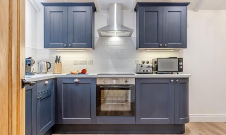 2 Bed in Swafield 6