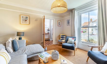 4 Bed in Sheringham 1