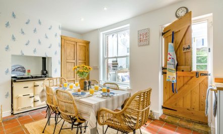 4 Bed in Sheringham 2