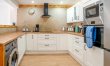 3 Bed in Cardiff 8