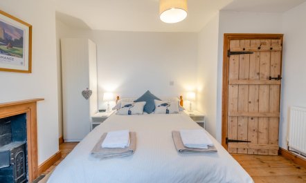 3 Bed in Tufton 8