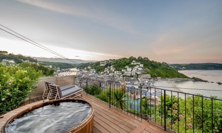 3 Bed in Looe