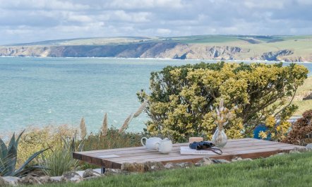 2 Bed in Port Isaac 1