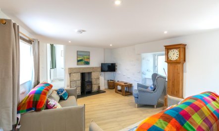 3 Bed in Pendeen 1