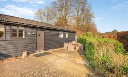 1 Bed in Hastingleigh