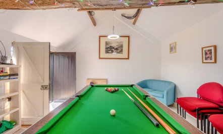 1 Bed in Hastingleigh 2