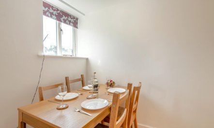 1 Bed in Hastingleigh 9