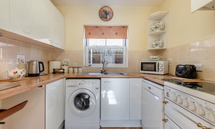 2 Bed in Kirkby Green 9