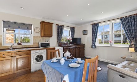 1 Bed in Kirkby Green 6
