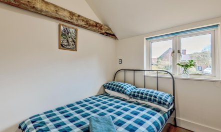 2 Bed in Hastingleigh 3