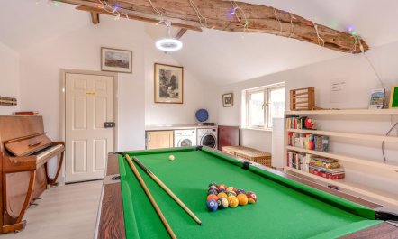 2 Bed in Hastingleigh 1