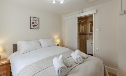 1 Bed in Trowbridge 6