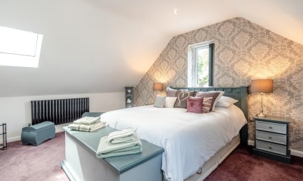 3 Bed in Thorpe-on-the-Hill 6
