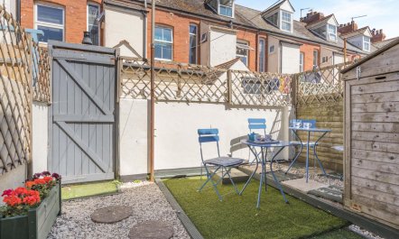 2 Bed in Sidmouth 7