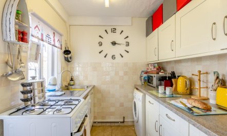 2 Bed in Sidmouth 5