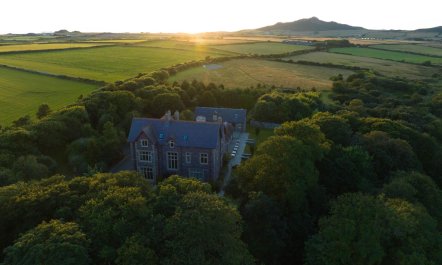 8 Bed in St. Davids 5