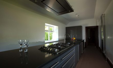 8 Bed in St. Davids 6