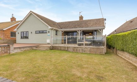 4 Bed in Old Hunstanton 9