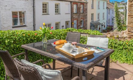 2 Bed in Polruan