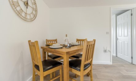 1 Bed in Madley 9