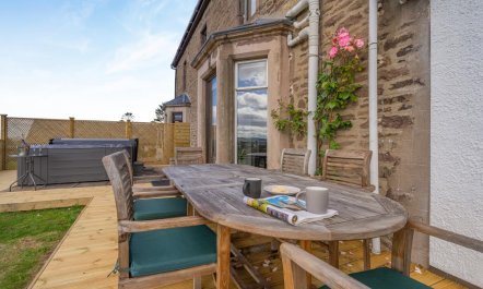 4 Bed in Longforgan 1