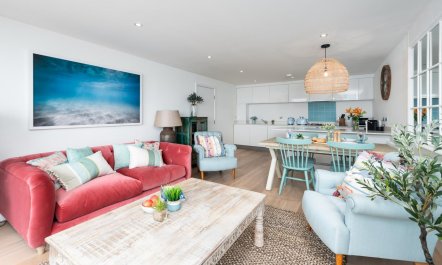 2 Bed in Fistral 3