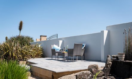 2 Bed in Fistral 5