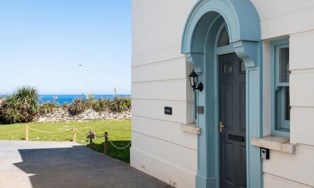 2 Bed in Fistral 4