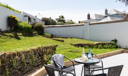 2 Bed in Fistral 2