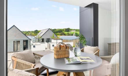 2 Bed in Falmouth 1