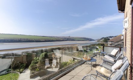 4 Bed in Fistral