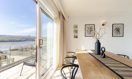 4 Bed in Fistral 9