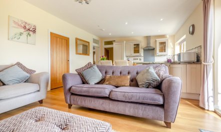2 Bed in Dalwood 2